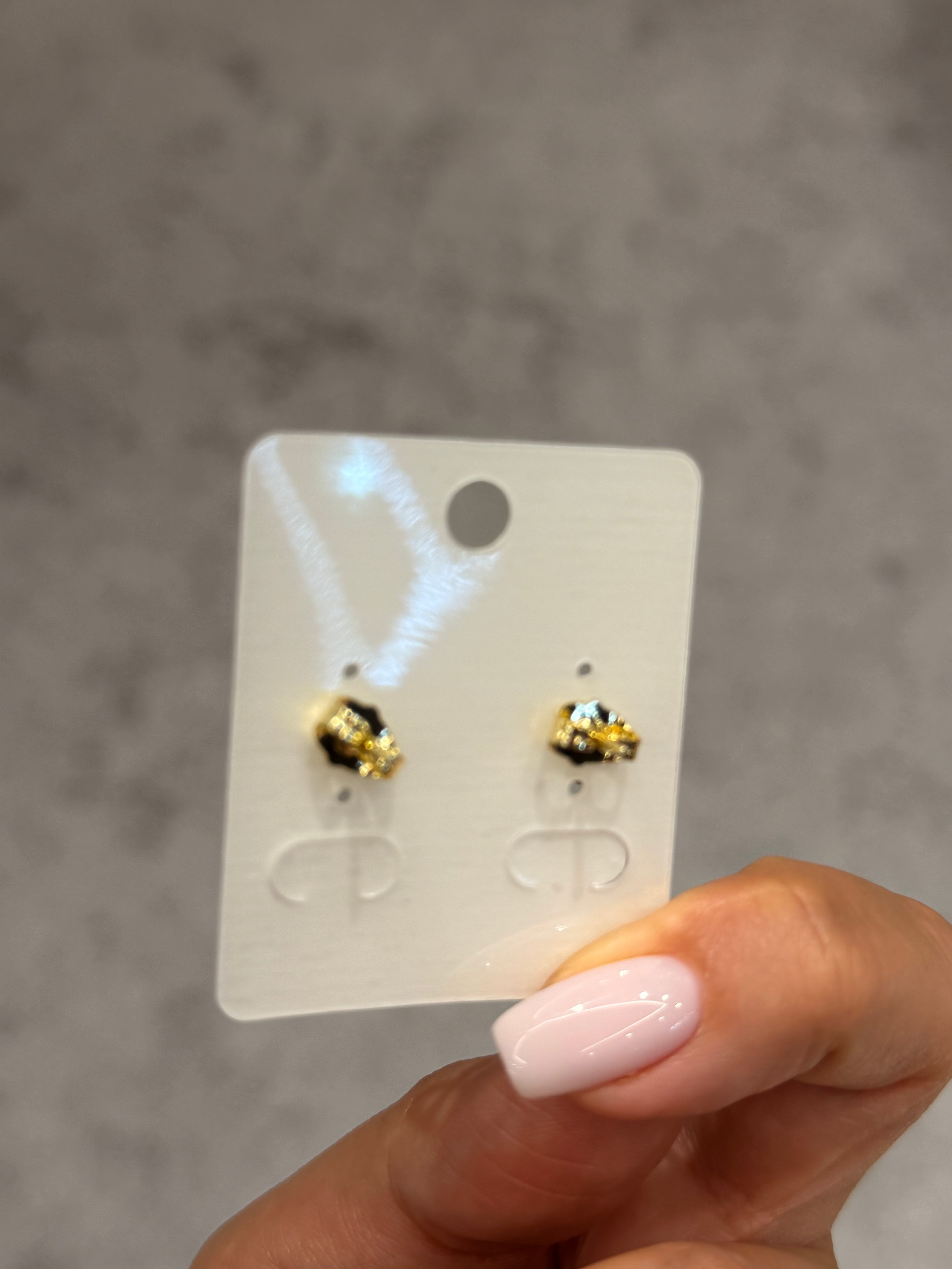 14k Tasarım Model Küpe